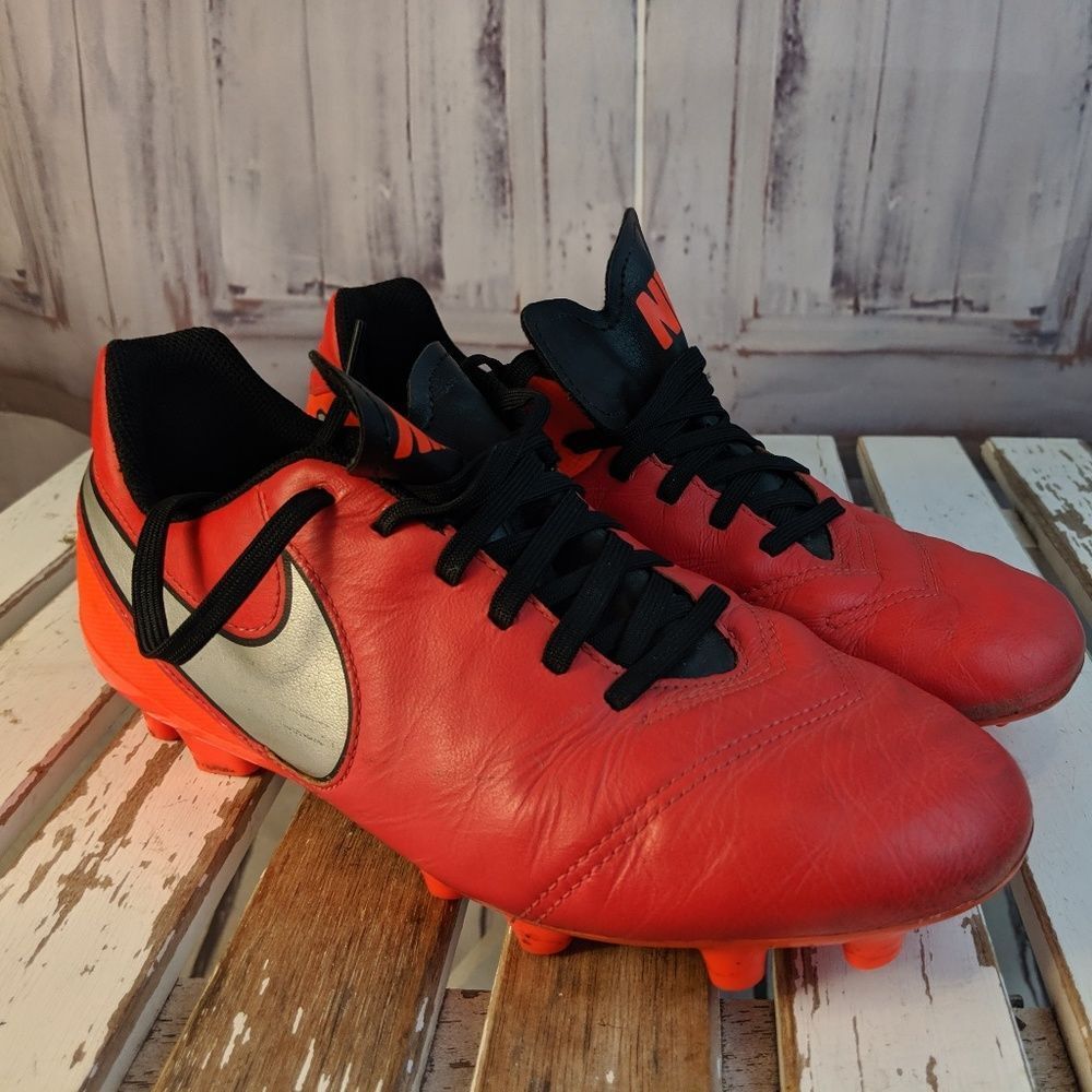 Nike Tiempo youth shoes sneakers skater 819186-608
